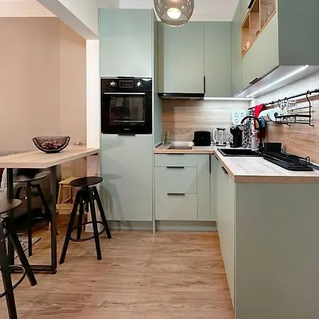 Urban Heaven Hideout, Cozy In Prime Center * София